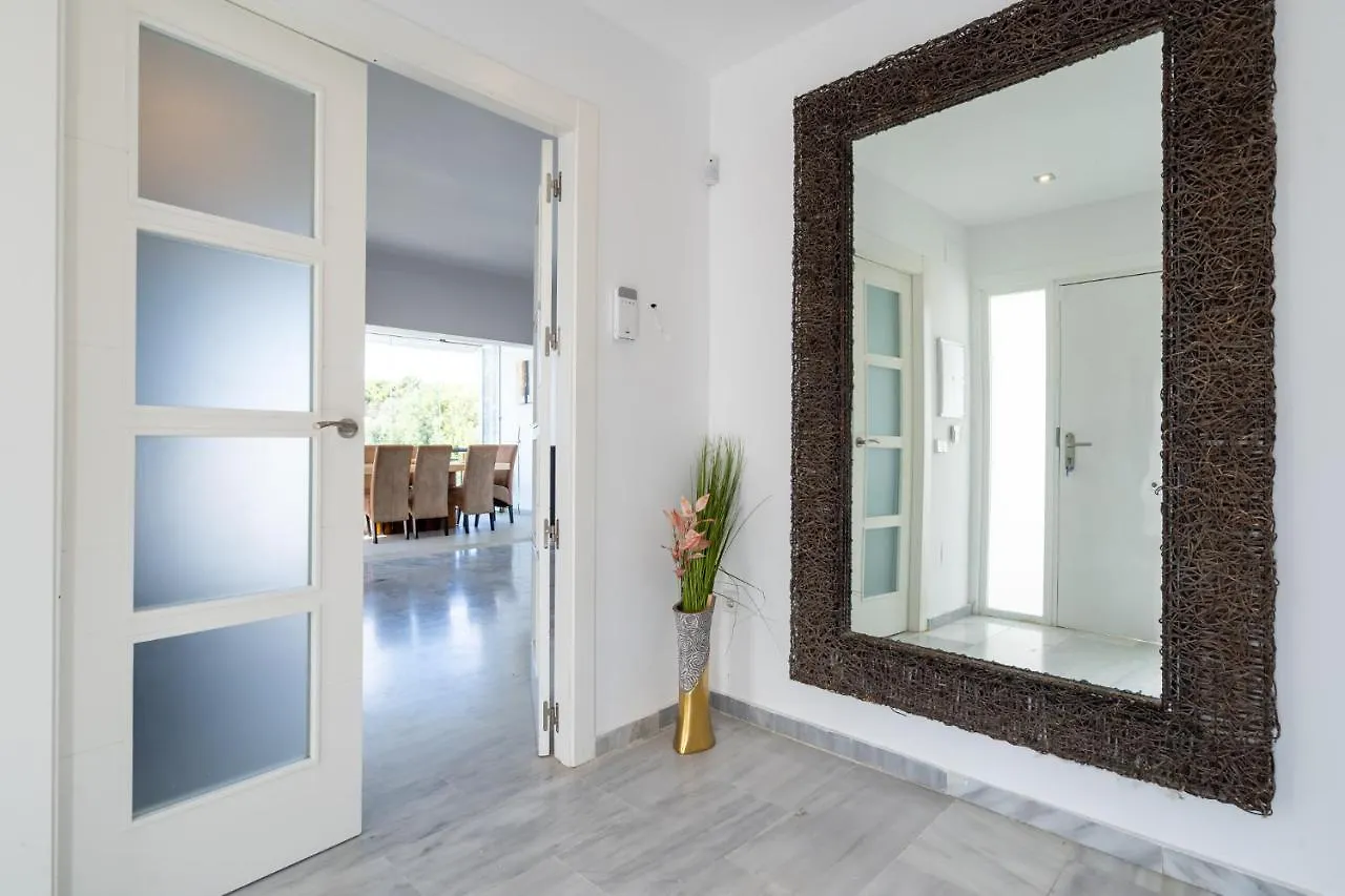 Luxury Apartments Marbella Cabopino 0*,