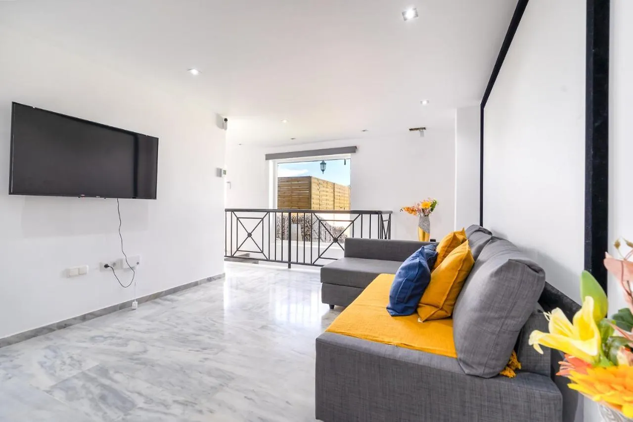 Luxury Apartments Marbella Cabopino 0*,